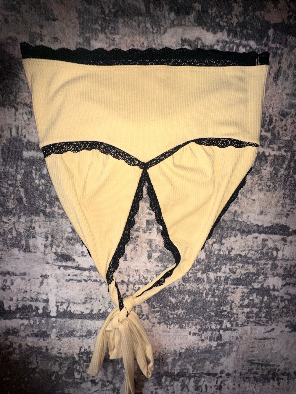 Women’s Cream Lace-Trim Bandeau Top with Tie Back 2 piece